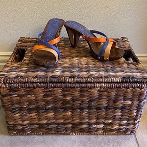 Italian Shoemaker, Wooden Heel